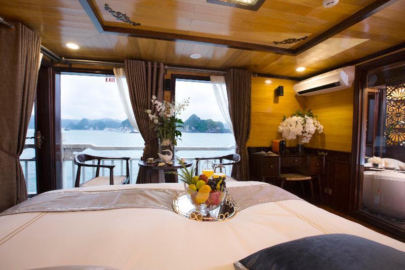 Hera Cruises Khách sạn Hà Nội